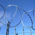 Hot Dipped Galvanized Razor Barbed Wire